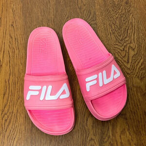 Fila Pink Sleek Women’s Slides